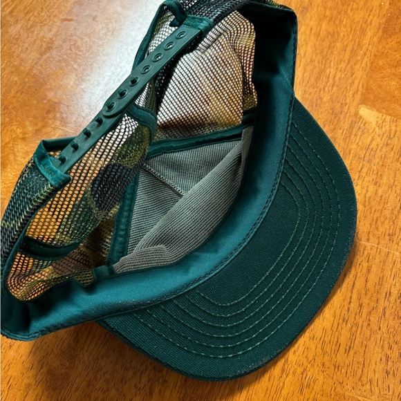 Vintage buck master camo and green hat - Picture 6 of 6